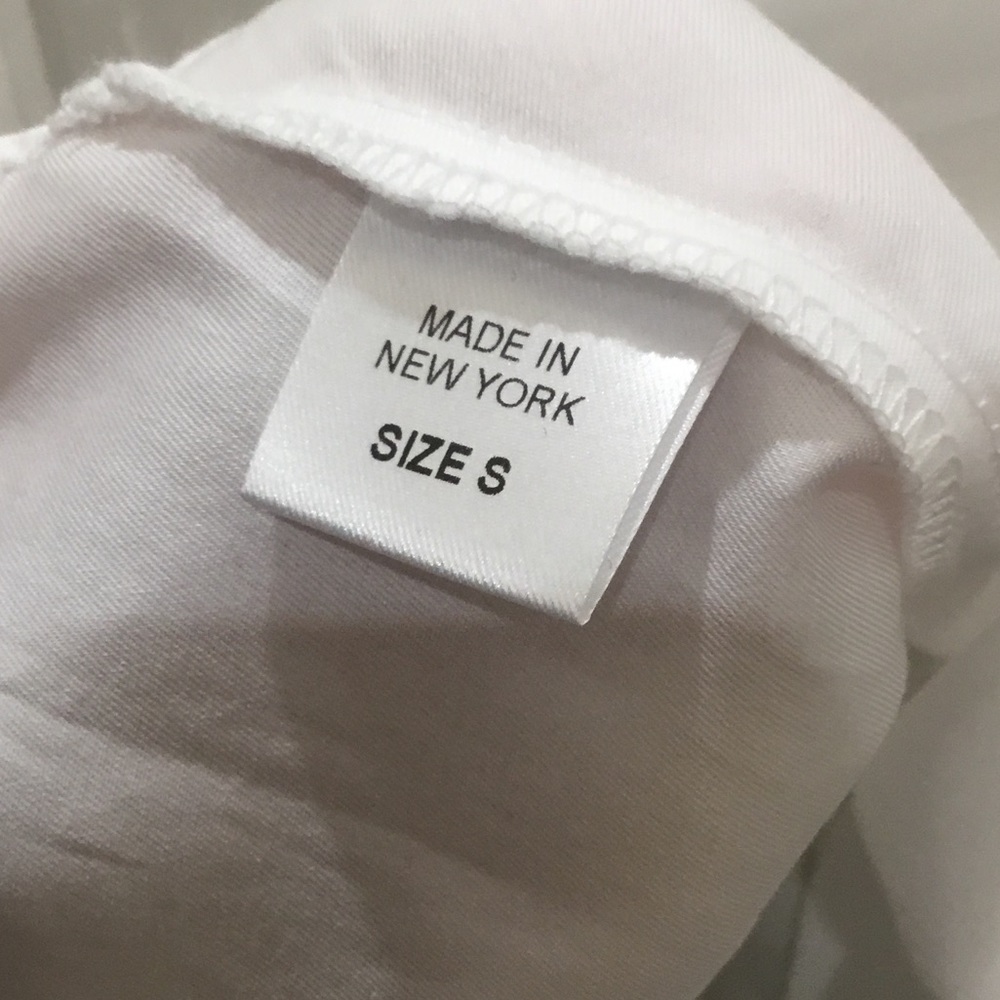 Petersyn NWT White Cotton Waverly Blouse with Gold Buttons - S - Picture 5 of 8